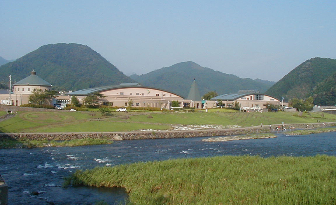 虹の森公園まつの